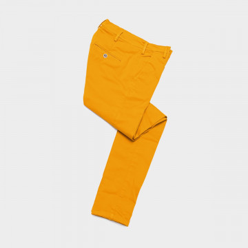 pantalon-chino-jaune-pour-femme