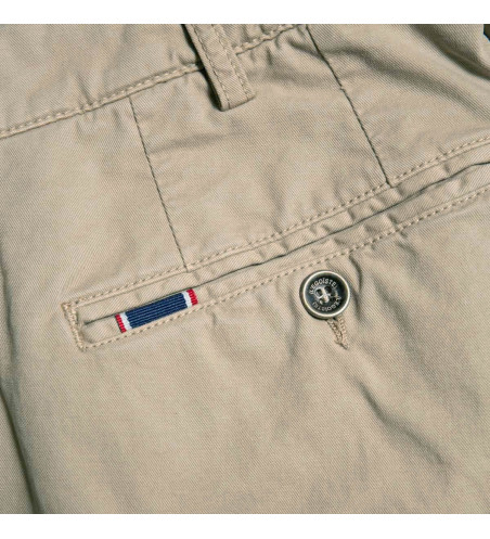chino-pour-homme-beige