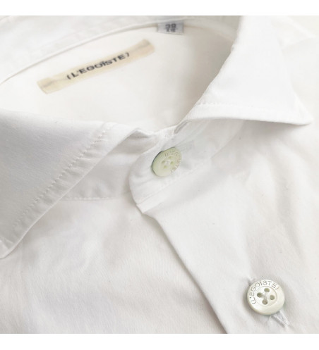 chemise-blanche-pour-homme-detail-col