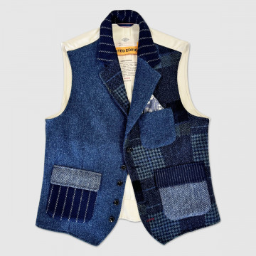 gilet-en-laine-bleu-marine