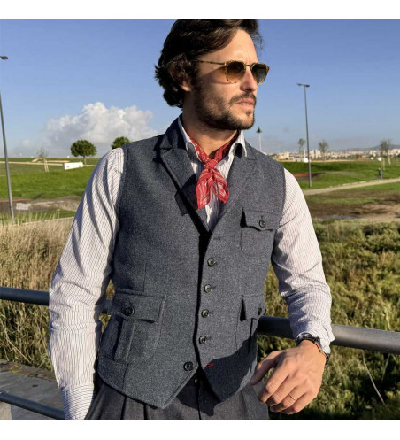 gilet-sans-manche-en-laine-marine-pour-homme