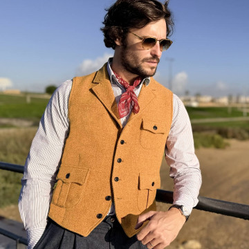 gilet-en-laine-orange-pour-homme